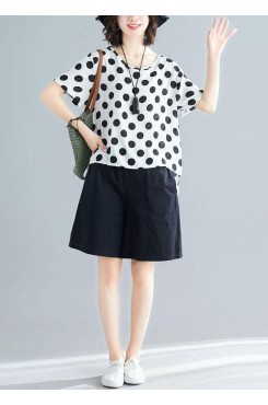 white dotted casual blended pullover and black elastic waist shorts